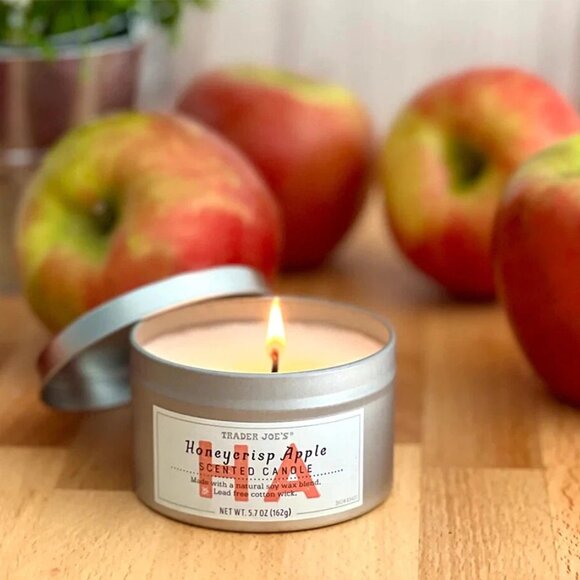 2 x Trader Joe’s Scented Candle Honeycrisp Apple 5.7 oz Each NEW Fall 2025 - Picture 1 of 5